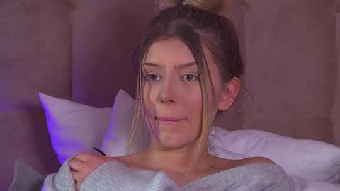 Mia online show from 25, 2, 2025