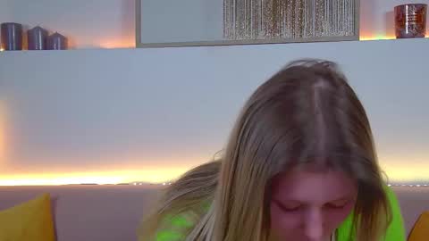 Mia online show from 28, 2, 2025