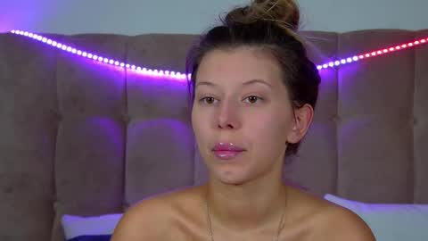 Mia online show from 16, 9, 2025