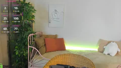 Lilian online show from 15, 9, 2025