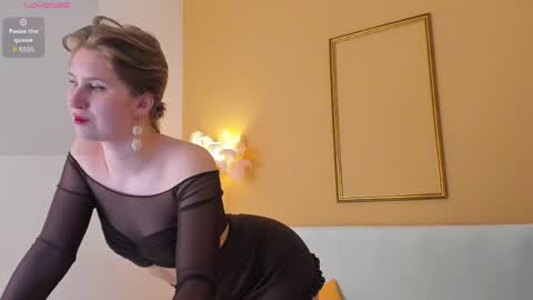 Lilian  online show from 9, 5, 2026