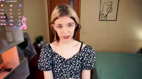 Snapshot of liliandaniels chatting on 9, 3, 2025 Lilian online show from 9, 3, 2025