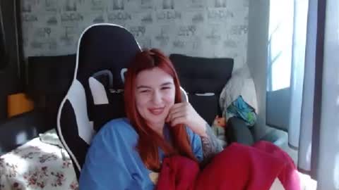 Snapshot of liliawoolf chatting on 23, 2, 2025 liliawoolf online show from 23, 2, 2025