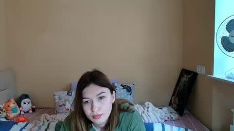 Snapshot of liliawoolf chatting on 10, 10, 2025 liliawoolf online show from 10, 10, 2025