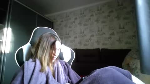 Snapshot of liliawoolf chatting on 6, 11, 2025 liliawoolf online show from 6, 11, 2025