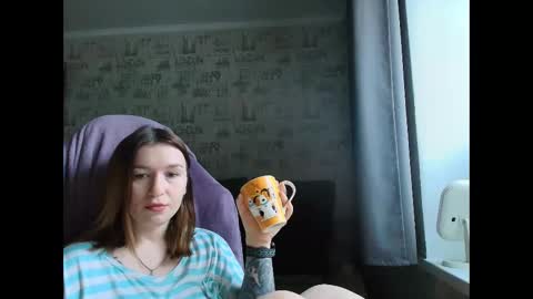 Snapshot of liliawoolf chatting on 18, 11, 2025 liliawoolf online show from 18, 11, 2025