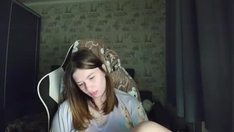 liliawoolf online show from 19, 4, 2026