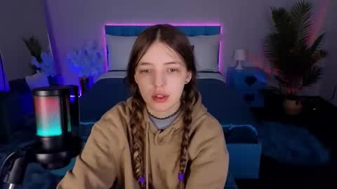 Snapshot of lilibakery chatting on 5, 12, 2025 Lili Bakery online show from 5, 12, 2025