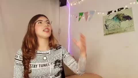 Snapshot of lilicum301 chatting on 4, 7, 2026 your love online show from 4, 7, 2026