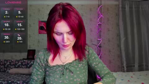 Snapshot of lilie_brown chatting on 2, 10, 2025 Lilie online show from 2, 10, 2025