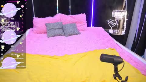 lilielfie online show from 16, 9, 2025