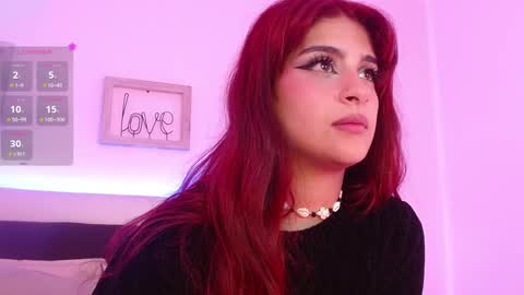 Lilith Savett online show from 19, 2, 2025