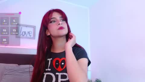 Lilith Savett online show from 5, 3, 2025