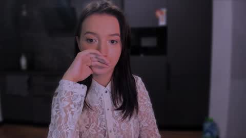 Snapshot of lililaluna chatting on 17, 12, 2024 ... online show from 17, 12, 2024