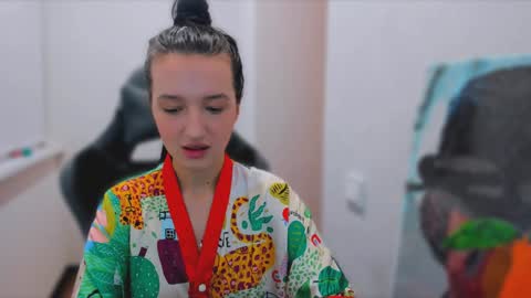 Snapshot of lililaluna chatting on 12, 1, 2025 ... online show from 12, 1, 2025