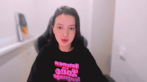 Snapshot of lililaluna chatting on 30, 1, 2025 ... online show from 30, 1, 2025