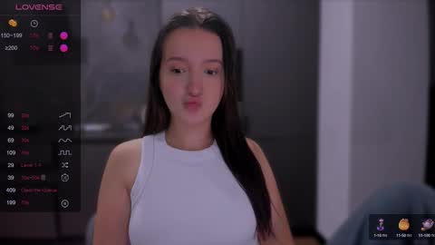 Snapshot of lililaluna chatting on 15, 10, 2025 ... online show from 15, 10, 2025