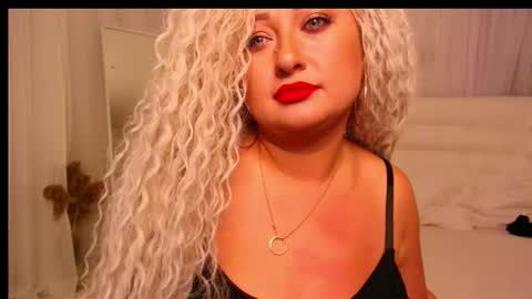 Lilit online show from 19, 9, 2025