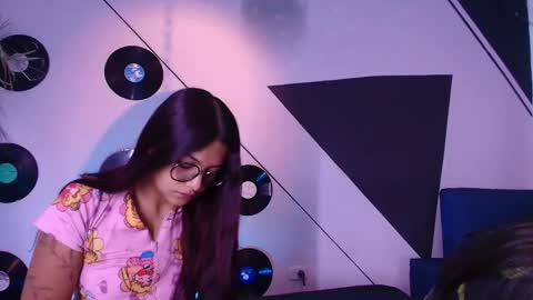 Snapshot of lilith_black_1 chatting on 17, 3, 2026 Lilith and Khloe online show from 17, 3, 2026
