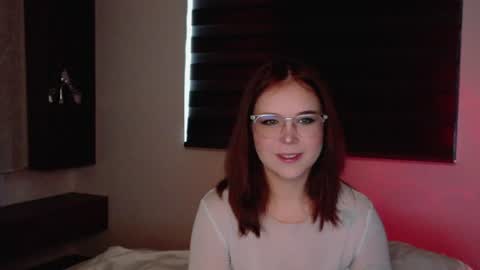 Snapshot of lilith_bonheur chatting on 13, 6, 2026 Lilith Bonheur online show from 13, 6, 2026