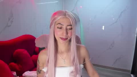 Snapshot of lilith_cooper20 chatting on 7, 11, 2025 lilith cooper20 online show from 7, 11, 2025