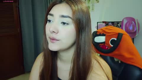 Snapshot of lilith_cruzz chatting on 12, 5, 2026 Lilith online show from 12, 5, 2026