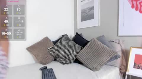 Lili  online show from 1, 12, 2025