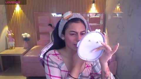 Lilith  online show from 21, 2, 2025