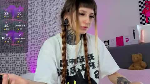 lilith_poison online show from 11, 1, 2026