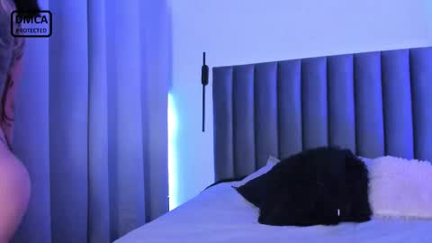  Lilith Rosee  online show from 12, 11, 2025