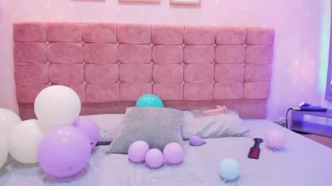 Lilith  online show from 9, 6, 2026