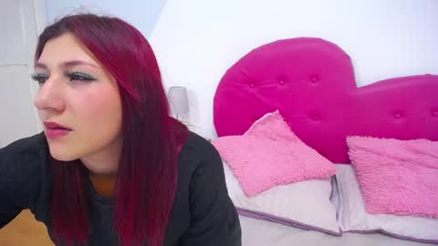 Snapshot of lilith_sm1th chatting on 2, 2, 2025 Lilith Smith online show from 2, 2, 2025