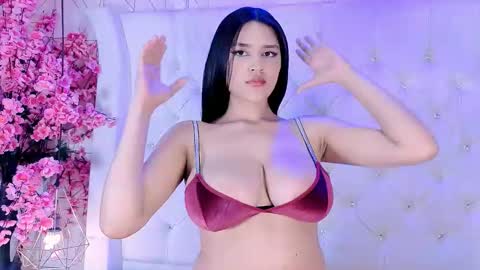 Snapshot of lilithadams11 chatting on 26, 11, 2025 online show from 26, 11, 2025