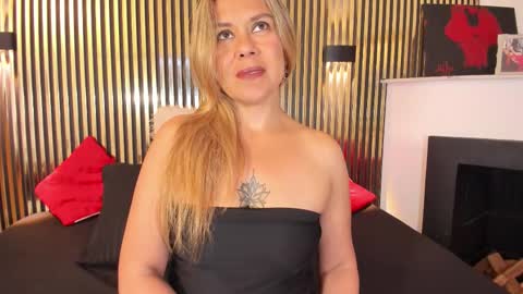   online show from 5, 10, 2025