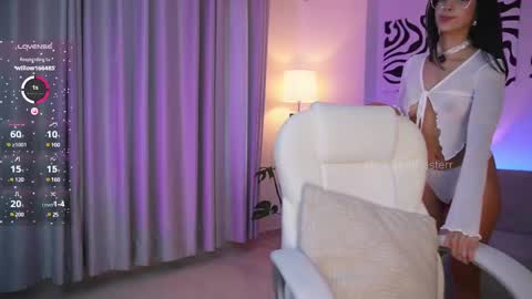 Lili  online show from 9, 3, 2025