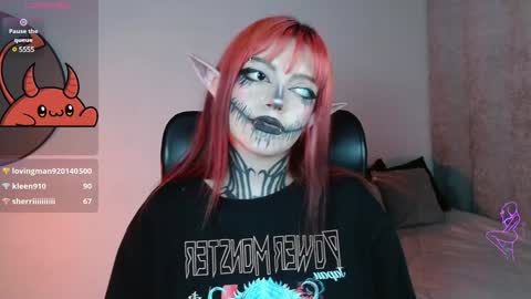 Snapshot of lilithmadness chatting on 18, 12, 2024 Lilith online show from 18, 12, 2024