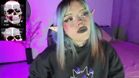 Snapshot of lilithmadness chatting on 19, 9, 2025 Lilith online show from 19, 9, 2025