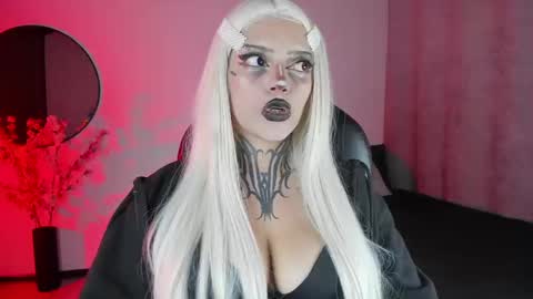 Snapshot of lilithmadness chatting on 24, 9, 2025 Lilith online show from 24, 9, 2025