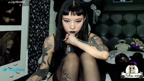 Snapshot of lilithmoon666 chatting on 22, 1, 2025 online show from 22, 1, 2025