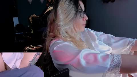 lilithmystic01 online show from 16, 1, 2025