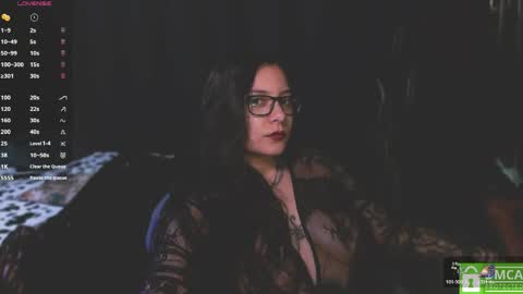 Snapshot of lilithmystic01 chatting on 1, 5, 2026 lilithmystic01 online show from 1, 5, 2026