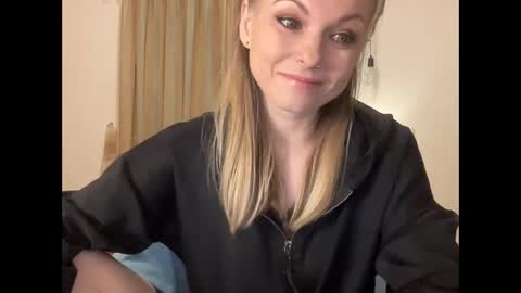 Snapshot of lilithnewdawn chatting on 12, 2, 2026 lilithnewdawn online show from 12, 2, 2026