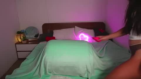 Snapshot of lill_dayna chatting on 29, 11, 2025 Lill Dayna online show from 29, 11, 2025