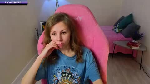 Snapshot of lill_mary chatting on 8, 12, 2024 Maria online show from 8, 12, 2024