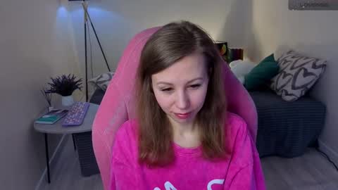 Snapshot of lill_mary chatting on 3, 3, 2025 Maria online show from 3, 3, 2025