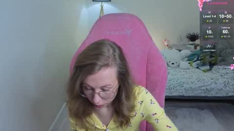 Snapshot of lill_mary chatting on 17, 9, 2025 Maria online show from 17, 9, 2025
