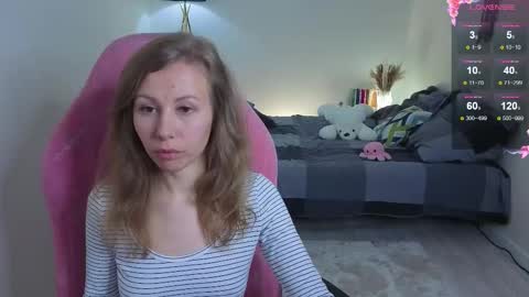 Snapshot of lill_mary chatting on 2, 10, 2025 Maria online show from 2, 10, 2025