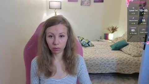 Snapshot of lill_mary chatting on 25, 10, 2025 Maria online show from 25, 10, 2025