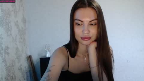 Snapshot of lillalovly chatting on 4, 2, 2025 Lilla online show from 4, 2, 2025