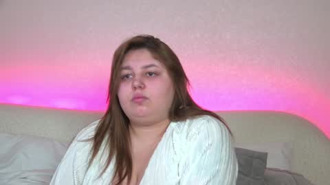 LillianHaig online show from 15, 1, 2025